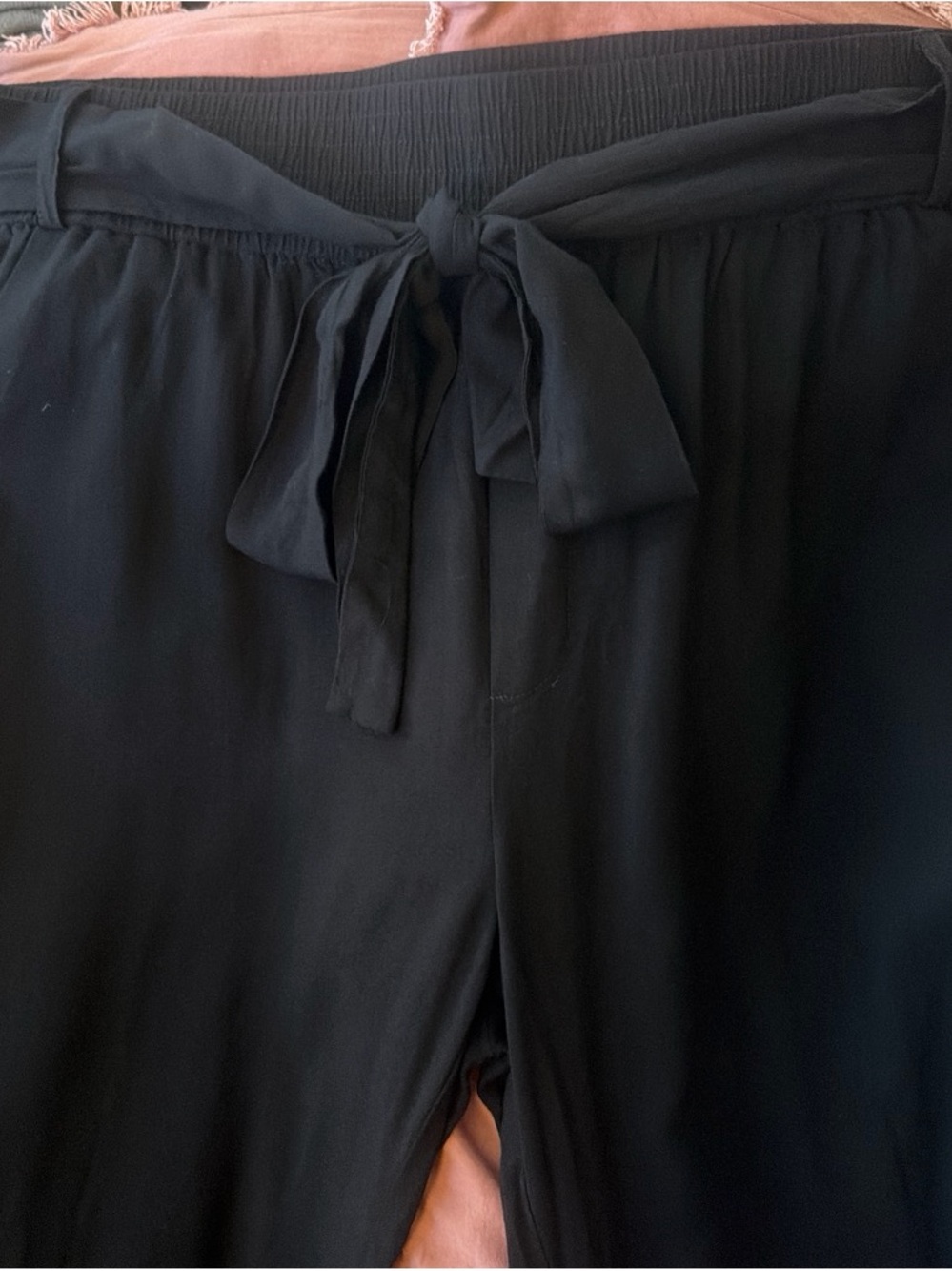 Neiman Marcus Black Elastic-Waist Casual Pants